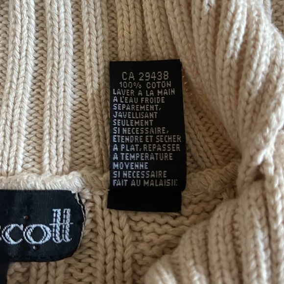 Wainscott - light oatmeal color - chunky fisherman knit - split collar - size M - Picture 4 of 4